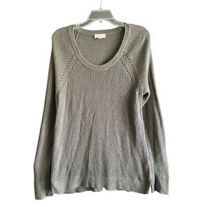 LOFT Long Sleeve Olive Green Waffle Knit Sweater with Side Notches. Size Medium